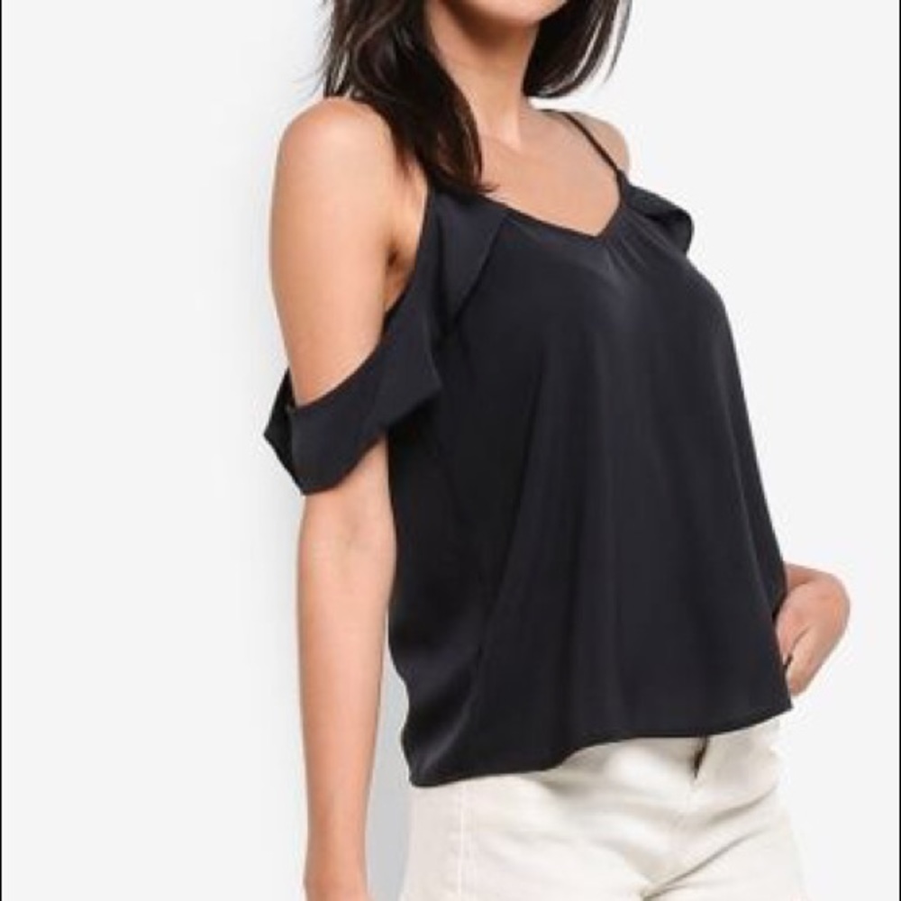 Abercrombie cold shoulder ruffle tank